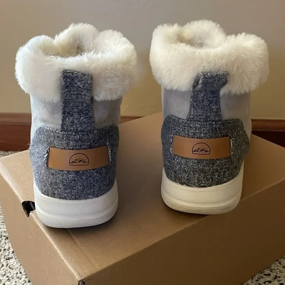 Falls Creek Suede High Top Loafers - Picture 3 of 6